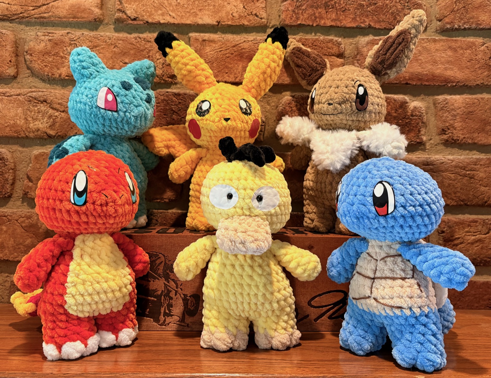 Crochet Pokémon amigurumi including Bulbasaur, Pikachu, Eevee, Charmander, Psyduck and Squirtle
